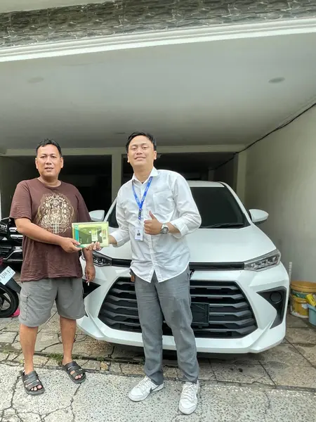 sales toyota jakarta